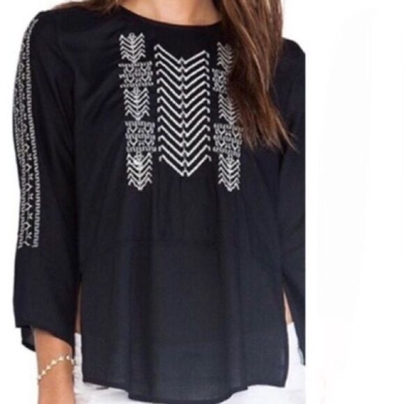 VELVET by GRAHAM & SPENCER EMBROIDERED REVOLVE TOP - Picture 1 of 11
